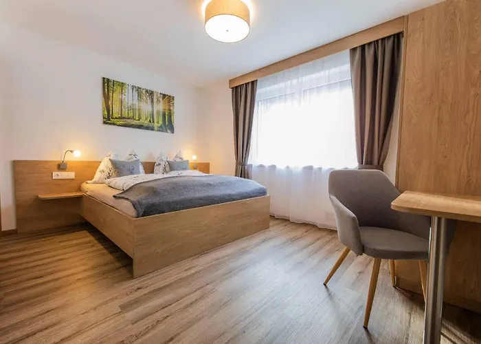 Berg' & Bluamen Stubai Апартаменты *