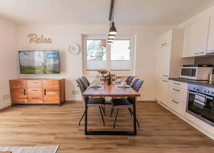 Berg' & Bluamen Stubai * Neustift im Stubaital